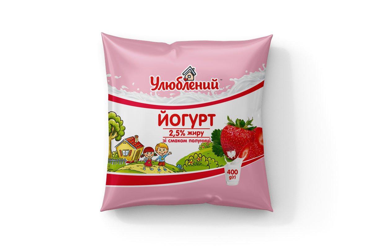 Йогурт УЛЮБЛЕНИЙ зі смаком полуниці 2,5%, 400г